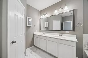 8612 Cedardale Park Dr, Houston, TX 77063 - Photo 5