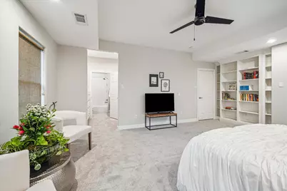 1502 Whispering Pines Drive, Houston, TX 77055 - Photo 37