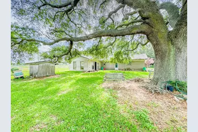 15869 Brush Island Road, Winnie, TX 77622 - Photo 21