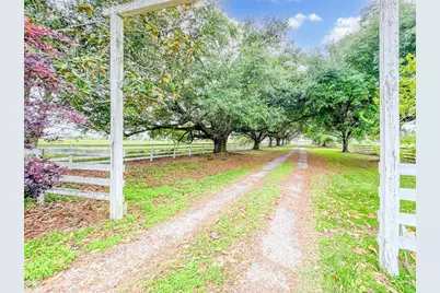 15869 Brush Island Road, Winnie, TX 77622 - Photo 31