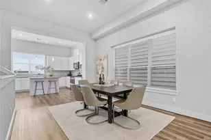 1254 N Post Oak Rd, Houston, TX 77055 - Photo 11