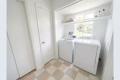 8326 Rustling Lvs Drive, Houston, TX 77083 - Photo 23