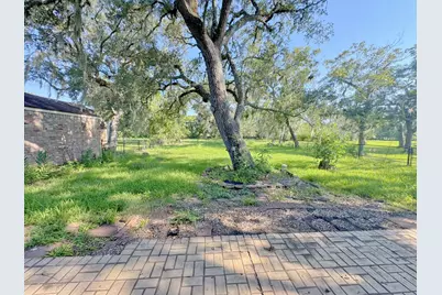 2326 County Road 342 Road, Brazoria, TX 77422 - Photo 11