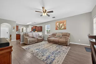 542 Oporto Path, Crosby, TX 77532 - Photo 13