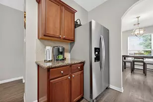 542 Oporto Path, Crosby, TX 77532 - Photo 17