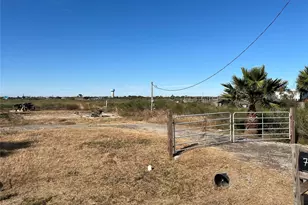 704 18th St, San Leon, TX 77539 - Photo 1