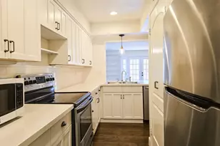 11515 Burdine Rd, Houston, TX 77035 - Photo 9