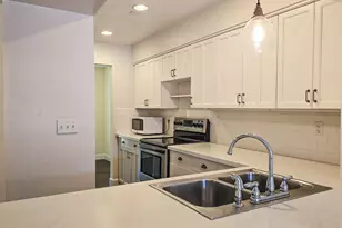 11515 Burdine Rd, Houston, TX 77035 - Photo 7