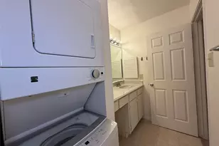 5711 Sugar Hill Dr, Houston, TX 77057 - Photo 15