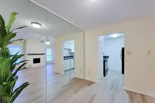 5711 Sugar Hill Dr, Houston, TX 77057 - Photo 7