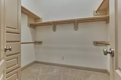 42 Carlyle Place, The Woodlands, TX 77382 - Photo 35