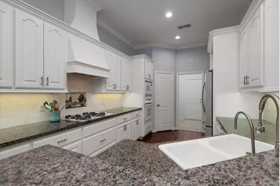185 W Palm Boulevard, Montgomery, TX 77356 - Photo 15