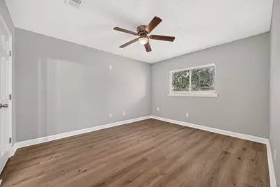 14306 River Glen Drive, Sugar Land, TX 77498 - Photo 11