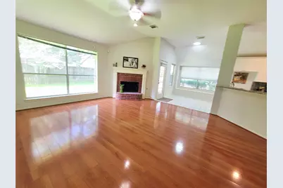 5015 Aquilla Court, Missouri City, TX 77459 - Photo 7