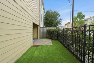 1124 W 24th St, Houston, TX 77008 - Photo 43