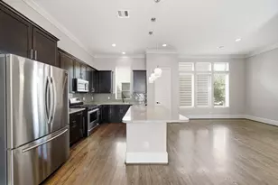 1124 W 24th St, Houston, TX 77008 - Photo 17