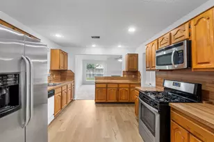 25802 Chapel Ridge Ln, Spring, TX 77373 - Photo 9