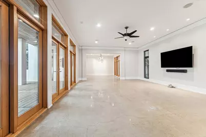 2107 Wroxton Road, Houston, TX 77005 - Photo 9