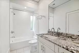 2107 Wroxton Rd, Houston, TX 77005 - Photo 39