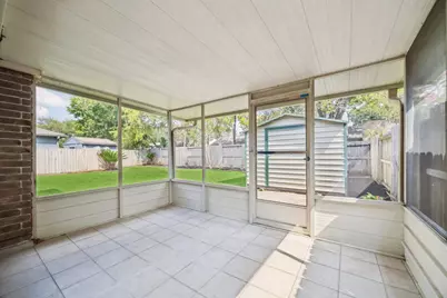 3923 Windmill Street, Sugar Land, TX 77479 - Photo 15