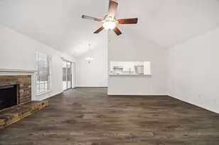 3923 Windmill St, Sugar Land, TX 77479 - Photo 5