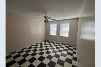 311 White Bass, Livingston, TX 77351 - Photo 9