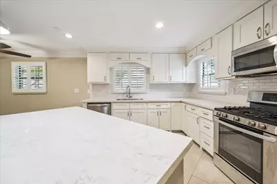7127 Walkway Street, Houston, TX 77036 - Photo 7