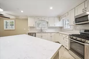 7127 Walkway St, Houston, TX 77036 - Photo 7