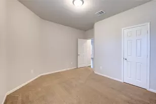 13217 Dalvay Beach Dr, Texas City, TX 77568 - Photo 23