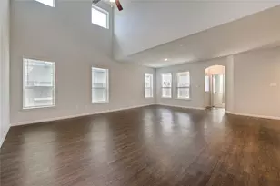 13217 Dalvay Beach Dr, Texas City, TX 77568 - Photo 5