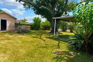 5502 Mackinaw St, Houston, TX 77053 - Photo 29