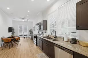 3237 Real St, Houston, TX 77087 - Photo 9