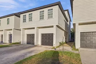 3237 Real St, Houston, TX 77087 - Photo 3