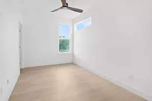 9117 Henrietta St, Houston, TX 77088 - Photo 5