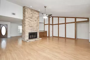 2514 Trailside Ct, Sugar Land, TX 77479 - Photo 11