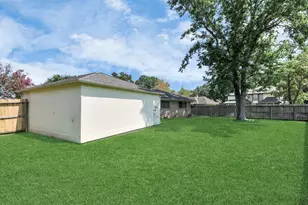 2514 Trailside Ct, Sugar Land, TX 77479 - Photo 39