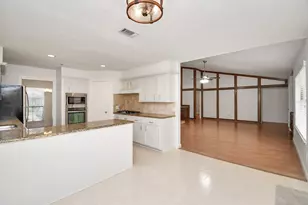 2514 Trailside Ct, Sugar Land, TX 77479 - Photo 15