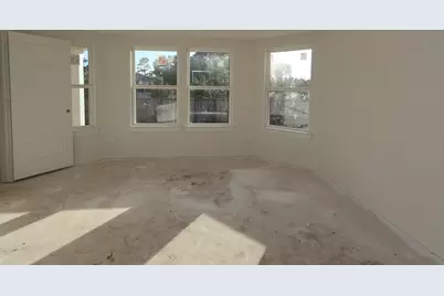 710 Falling Cave Drive, Willis, TX 77378 - Photo 5