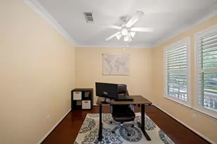 50 E Sundance Cir, The Woodlands, TX 77382 - Photo 13