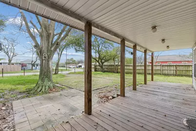 2326 28th Avenue N, Texas City, TX 77590 - Photo 23