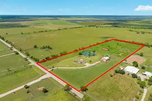 17830 County Rd 207, Angleton, TX 77515 - Photo 7
