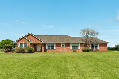 17830 County Road 207, Angleton, TX 77515 - Photo 1