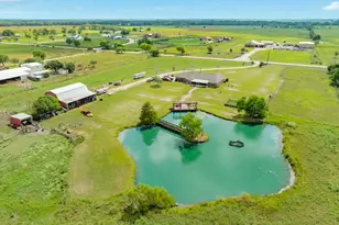 17830 County Rd 207, Angleton, TX 77515 - Photo 33