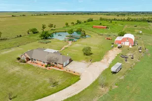 17830 County Rd 207, Angleton, TX 77515 - Photo 9