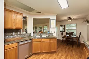 17830 County Rd 207, Angleton, TX 77515 - Photo 21