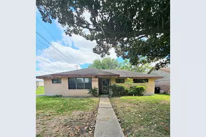 8431 Dover Street, Houston, TX 77061 - Photo 1