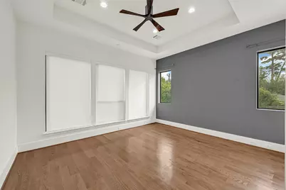 922 T C Jester Boulevard, Houston, TX 77008 - Photo 21