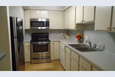 10811 Richmond Avenue #46, Houston, TX 77042 - Photo 5