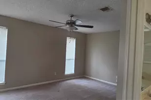 1910 Quail Meadow Dr, Missouri City, TX 77459 - Photo 5