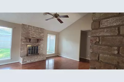 1910 Quail Meadow Drive, Missouri City, TX 77459 - Photo 7